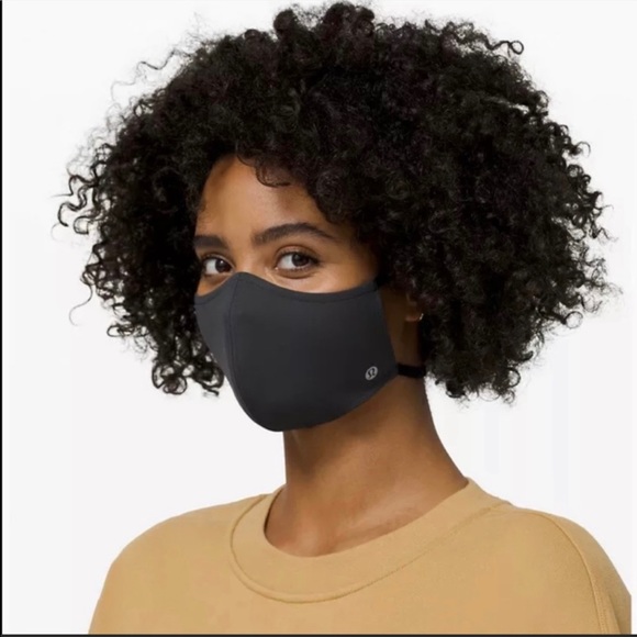 Lululemon Face Mask with free gift - Picture 8 of 13